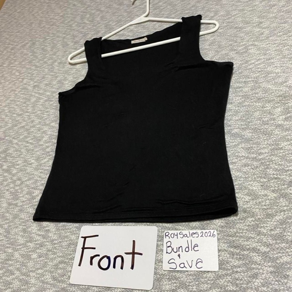 Heart & Hips Black tank top with square neckline women L. SKU-C92